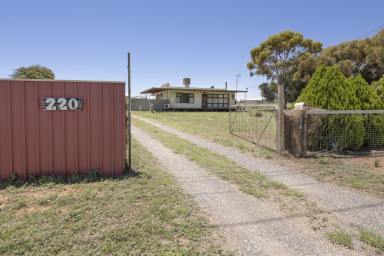 House Sold - VIC - Woorinen - 3589 - IT'S WHAT YOU'VE BEEN WAITING FOR  (Image 2)