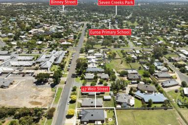 House For Sale - VIC - Euroa - 3666 - Large Scale Family Domain Close to Town Centre  (Image 2)