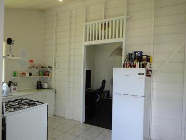 Unit Leased - QLD - Mysterton - 4812 - Central Location | Affordable | Large Unit  (Image 2)