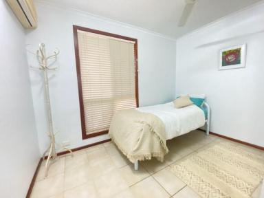 House Sold - NT - Karama - 0812 - 4 bedroom home  (Image 2)