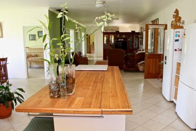 House For Sale - NSW - Inverell - 2360 - This One Ticks All The Boxes  (Image 2)