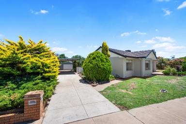 House For Sale - VIC - Rochester - 3561 - SPACIOUS 4BR FAMILY HOME WITH PLANNING PERMIT FOR SUBDIVISION  (Image 2)