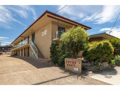 Unit Sold - NSW - Forster - 2428 - LAKE STREET GEM  (Image 2)