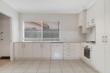 Unit Leased - QLD - Kearneys Spring - 4350 - Welcome Home! Spacious 3-Bedroom Unit in a Tranquil Setting  (Image 2)