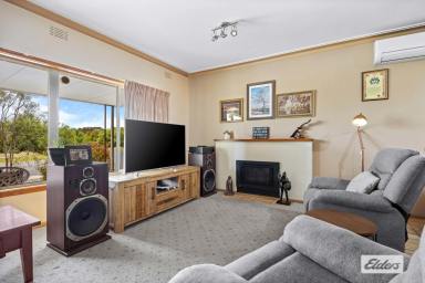 House Sold - VIC - Stawell - 3380 - Quality Family Home With Shedding  (Image 2)