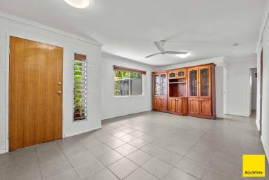 Duplex/Semi-detached Sold - QLD - Trinity Beach - 4879 - Deceased Estate | Two Bedroom Half Duplex | Coastal Living  (Image 2)