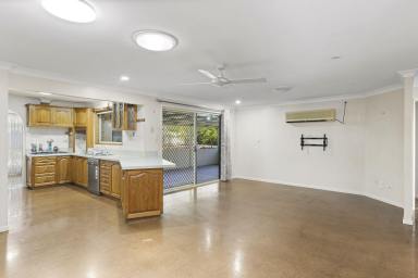 House Leased - QLD - Kearneys Spring - 4350 - Large Family Home in Great Location  (Image 2)