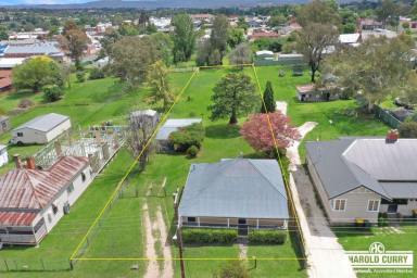 House Sold - NSW - Tenterfield - 2372 - Conveniently Located.....  (Image 2)