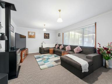 House Sold - VIC - Bairnsdale - 3875 - QUALITY FAMILY HOME IN A POPULAR NEIGHBOURHOOD  (Image 2)