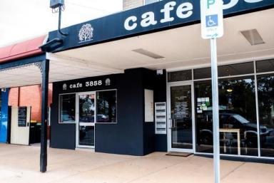 Business For Sale - VIC - Heyfield - 3858 - FULLY LICENSED CAFE, HEAVY TOURIST AREA IN HEYFIELD.  (Image 2)