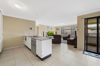 House Leased - QLD - Glenvale - 4350 - Beautiful Contemporary Home!  (Image 2)