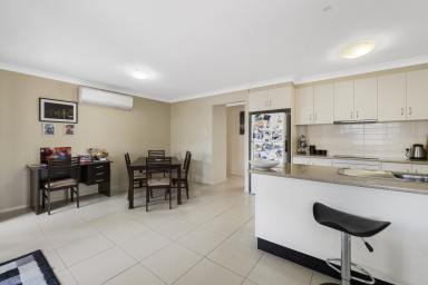 House Leased - QLD - Glenvale - 4350 - Beautiful Contemporary Home!  (Image 2)
