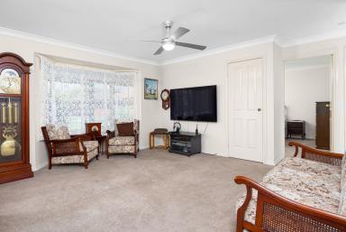 Unit For Sale - NSW - Temora - 2666 - WHEN LOCATION MATTERS MOST  (Image 2)