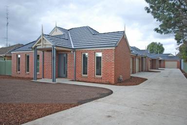 Unit Leased - VIC - Wendouree - 3355 - Brand New Townhouse -Walk to Shops, Transport & Medical Centres  (Image 2)