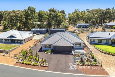 House Sold - WA - Cowaramup - 6284 - STUNNING CUSTOM-BUILT HOME  (Image 2)