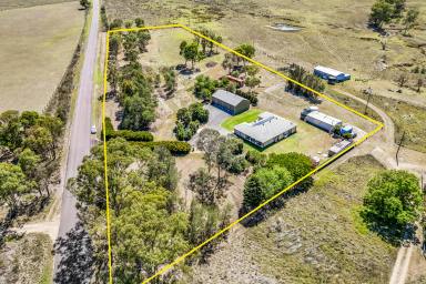 House Sold - NSW - Singleton - 2330 - Substantial Home on 5 acres only 15 minutes to Lake St Clair & 10 mins to town!  (Image 2)