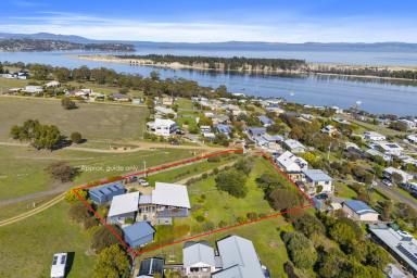 House For Sale - TAS - Lewisham - 7173 - Private Coastal Haven with Panoramic Water Views, only 30 mins from Hobart
One of the World's Best kept secret 'Lewisham Lifestyle'  (Image 2)