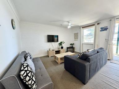 Block of Units Leased - NSW - Manning Point - 2430 - ENJOY THE SERENE AMBIANCE OF RIVERFRONT LIVING  (Image 2)