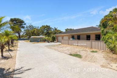 Acreage/Semi-rural Sold - WA - Wanneroo - 6065 - They’re just not making land anymore ..  (Image 2)