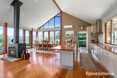House For Sale - NSW - Kangaroo Valley - 2577 - Stunning Pavillion Home on 4.6 acres with Exceptional Views  (Image 2)