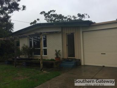 House Sold - WA - Parmelia - 6167 - SOLD BY HELEN SOUTER - SOUTHERN GATEWAY REAL ESTATE  (Image 2)
