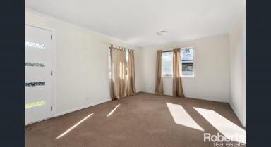 House Leased - TAS - Ravenswood - 7250 - Convenience in Ravenswood  (Image 2)