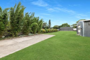 House For Sale - NSW - Shoalhaven Heads - 2535 - Ideal Opportunity in Shoalhaven Heads  (Image 2)