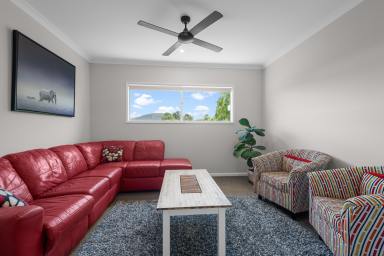 House Leased - QLD - Dayboro - 4521 - Pool , Air con , Solar "Welcome Summer "  (Image 2)