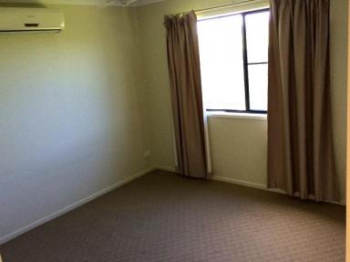 House Leased - QLD - Glenella - 4740 - 3 BEDROOM FAMILY HOME IN A QUIET STREET  (Image 2)