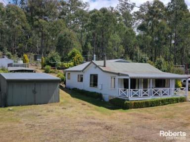 House Sold - TAS - Dee - 7140 - 3 Bedroom Home in Victoria Valley!  (Image 2)