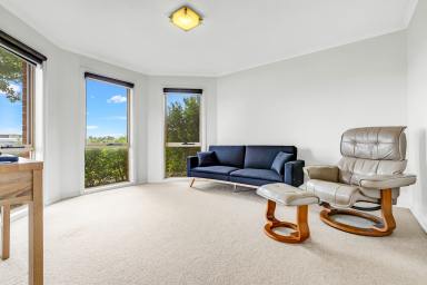 House For Sale - VIC - Mildura - 3500 - Comfortable living to suit every buyer  (Image 2)