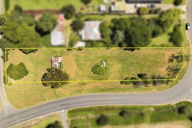Residential Block For Sale - VIC - Longwarry - 3816 - APPROVED PERMITS  (Image 2)