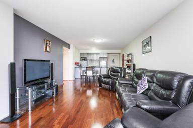 Apartment Leased - WA - East Perth - 6004 - FURNISHED APARTMENT  (Image 2)