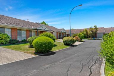 Retirement For Sale - VIC - Blackburn South - 3130 - Comfort and Convenience in Blackburn South  (Image 2)