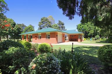 Acreage/Semi-rural Sold - QLD - Dakenba - 4715 - Relaxing Country Lifestyle Minutes* from Town  (Image 2)
