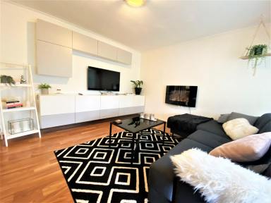 Unit For Sale - VIC - Foster - 3960 - TASTEFULLY RENOVATED 1 BED UNIT IN IDEAL LOCATION  (Image 2)