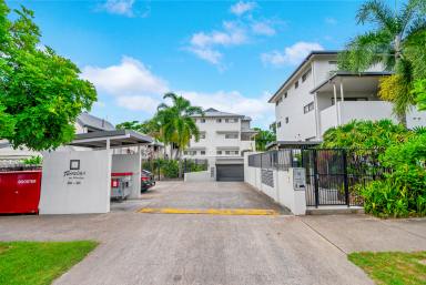 Townhouse For Lease - QLD - Parramatta Park - 4870 - FULLY REFURBISHED TOWNHOUSE ON THE CITY FRINGE  (Image 2)