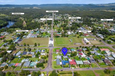 House For Sale - NSW - Clarence Town - 2321 - QUALITY BRICK HOME & POTENTIAL FOR GRANNY FLAT OUT THE BACK!  (Image 2)