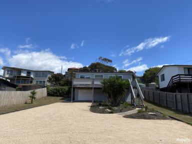 House Leased - TAS - Beaumaris - 7215 - Great Location  (Image 2)