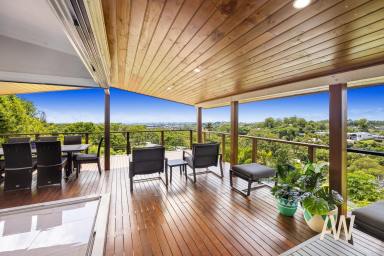 House For Sale - QLD - Buderim - 4556 - Custom-Designed Entertainer with Breathtaking Views  (Image 2)