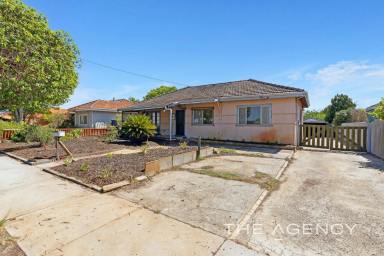 House Sold - WA - Cloverdale - 6105 - OPPORTUNITY AWAITS.  (Image 2)