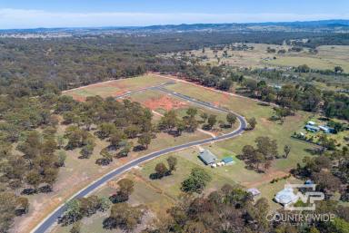 Residential Block For Sale - NSW - Emmaville - 2371 - 7525m2 Block, Ready For Your Dream Home  (Image 2)