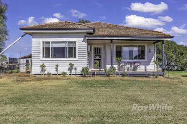 Lifestyle For Sale - VIC - Bamawm - 3561 - Country Lifestyle Awaits  (Image 2)
