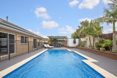 House Sold - NSW - Worrigee - 2540 - Entertainer's Dream  (Image 2)