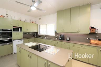 Acreage/Semi-rural For Lease - NSW - Inverell - 2360 - Country Living At It's Finest!  (Image 2)