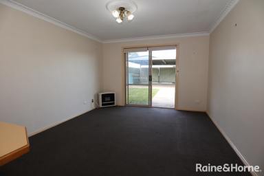 Unit For Lease - NSW - Mount Austin - 2650 - PRIVATE AND PEACEFUL  (Image 2)