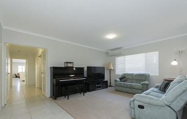 House Leased - WA - Manning - 6152 - BE QUICK - THIS WILL NOT LAST!  (Image 2)