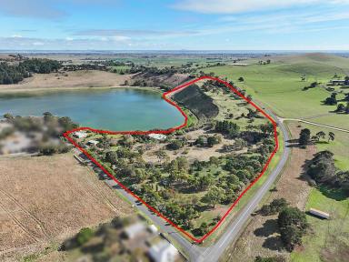 Lifestyle For Sale - VIC - Coragulac - 3249 - UNIQUE AND APPEALING RURAL LAKESIDE RETREAT  (Image 2)