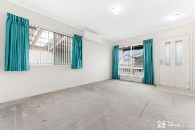Unit For Sale - VIC - Cranbourne East - 3977 - RESORT STYLE LIVING AT A FRACTION OF THE PRICE!  (Image 2)