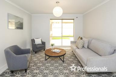 House For Sale - VIC - Mildura - 3500 - Smart, Neat and Stylish Family Home  (Image 2)
